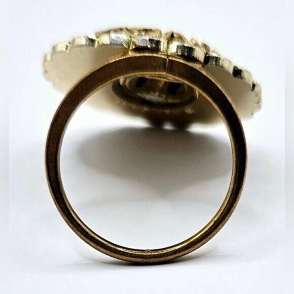 Vintage West Germany Scarf Ring Hinge Clip Gold Tone Ornate 3D Design Round - Picture 5 of 9